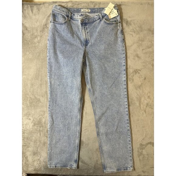 Abercrombie & Fitch Denim - Abercrombie & Fitch The ’90s Straight Ultra High Rise Jeans Light Wash 33 16L